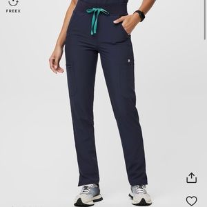 High Waisted Yola™ FREEx™ lined SkinnyScrub Pants Medium Tall